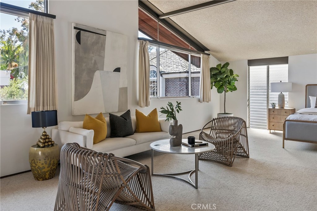 Harbor Island (HARI) - Residential