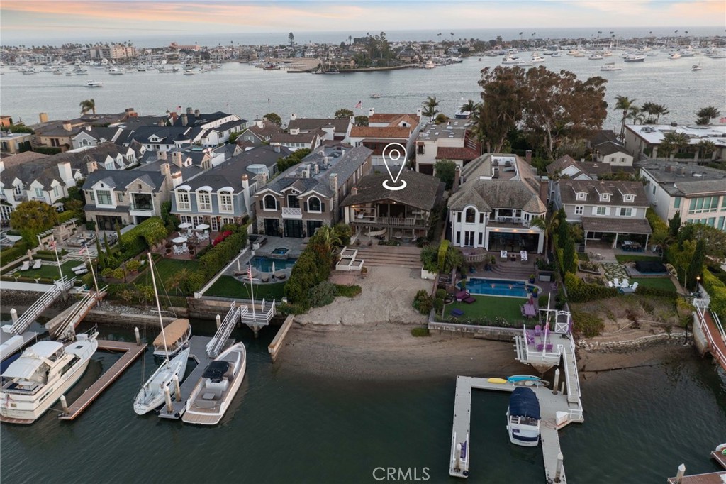 Harbor Island (HARI) - Residential