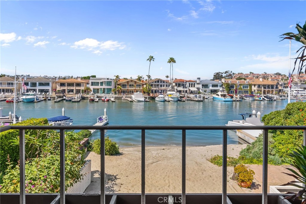 Harbor Island (HARI) - Residential