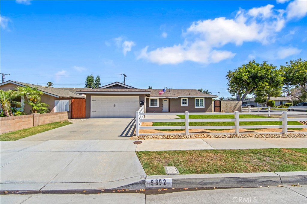 5892 Meadowlark Drive