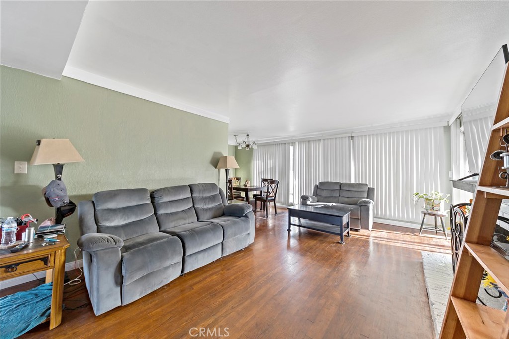 1500 El Portal Court