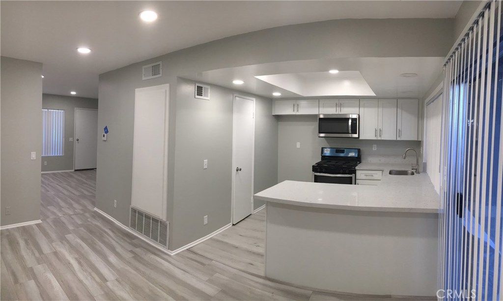 listing image 130726100880929192227