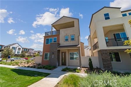 Solis Park - Residential Lease