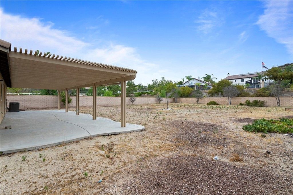 listing image 130721687190450085652