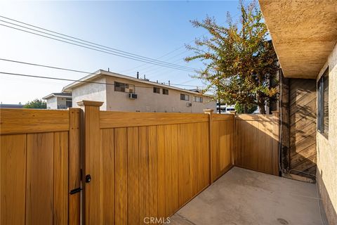 A home in Duarte