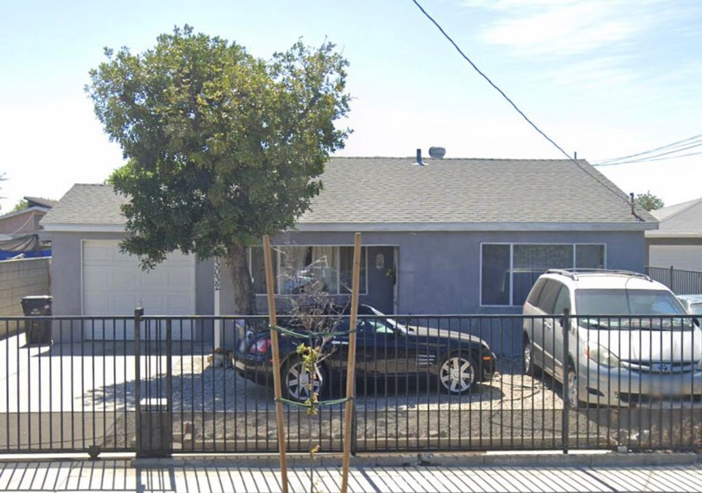 listing image 130721280458644024384