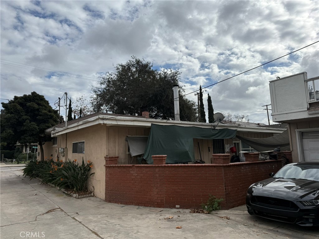 208 N Wright Street