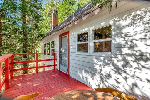 A home in Cedarpines Park