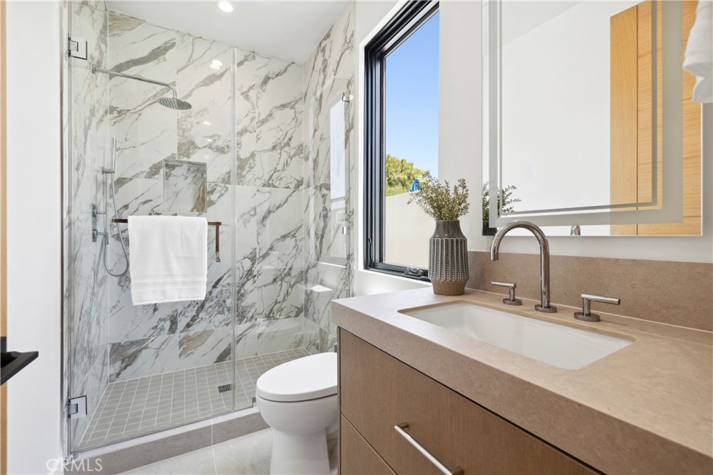 Corona Highlands (CORH) - Residential