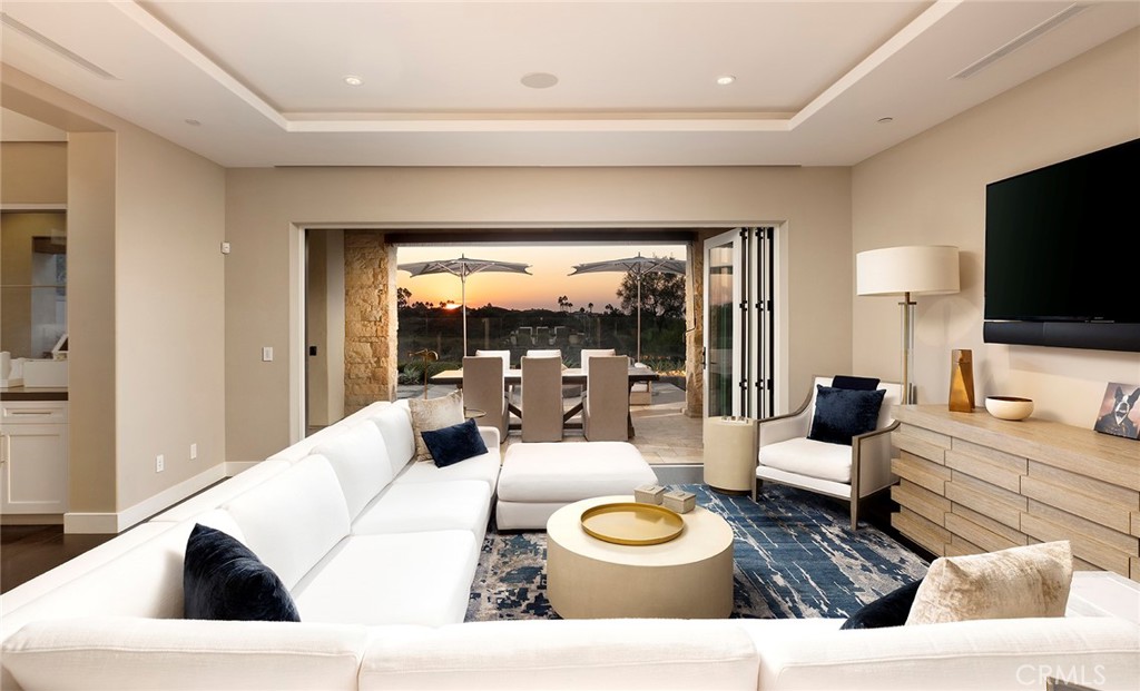 The Grand Monarch - Residential