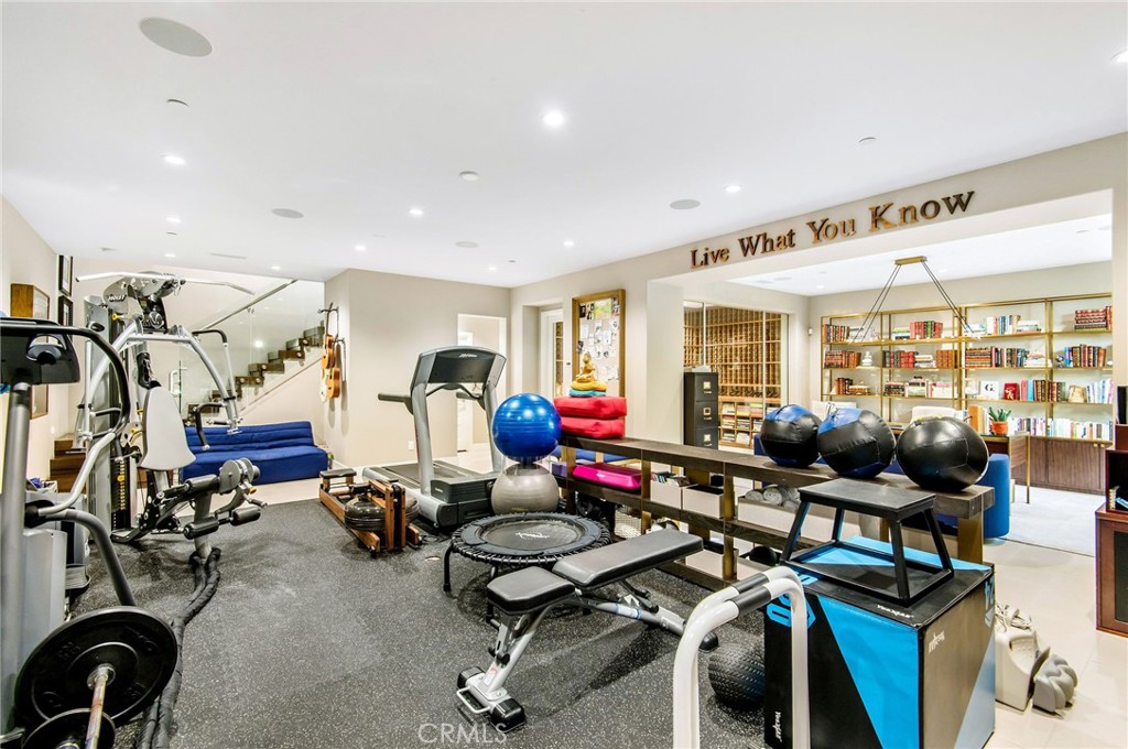 The Grand Monarch - Residential