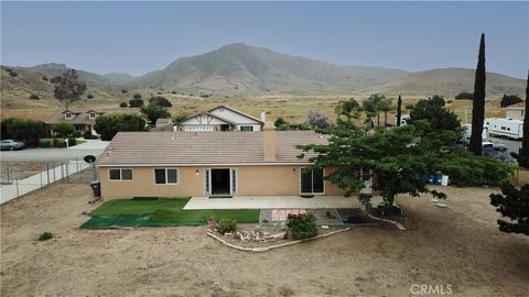 A home in Perris