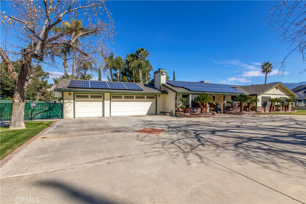 4184 Shamrock Way
