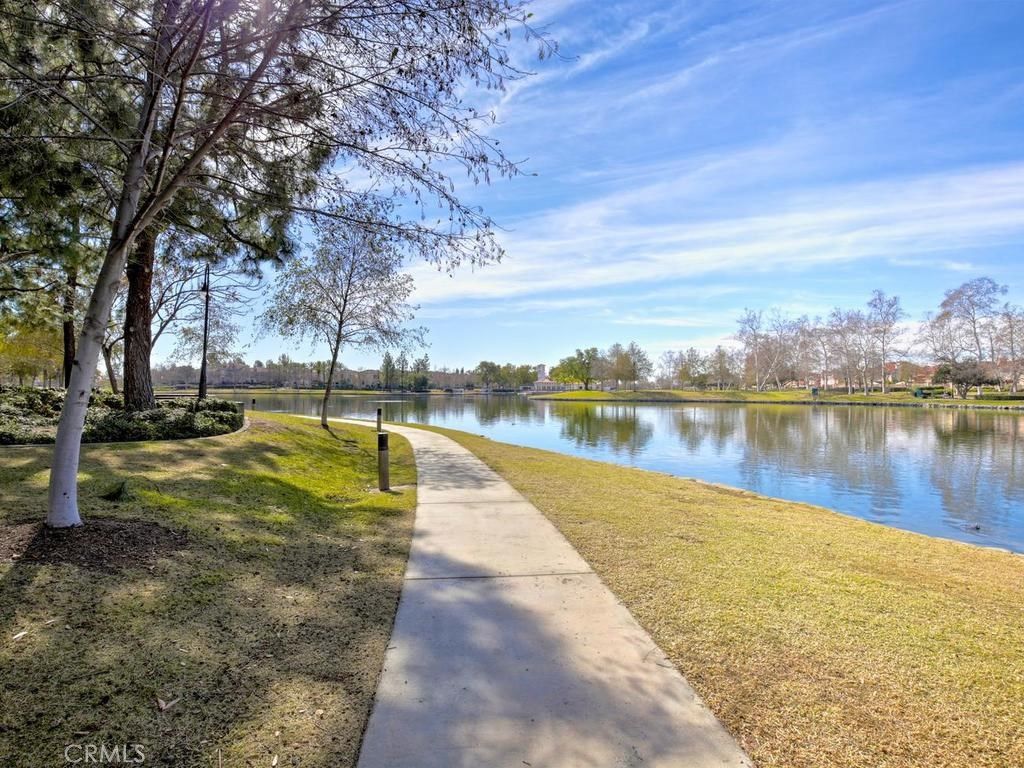 listing image 130727030968020695725