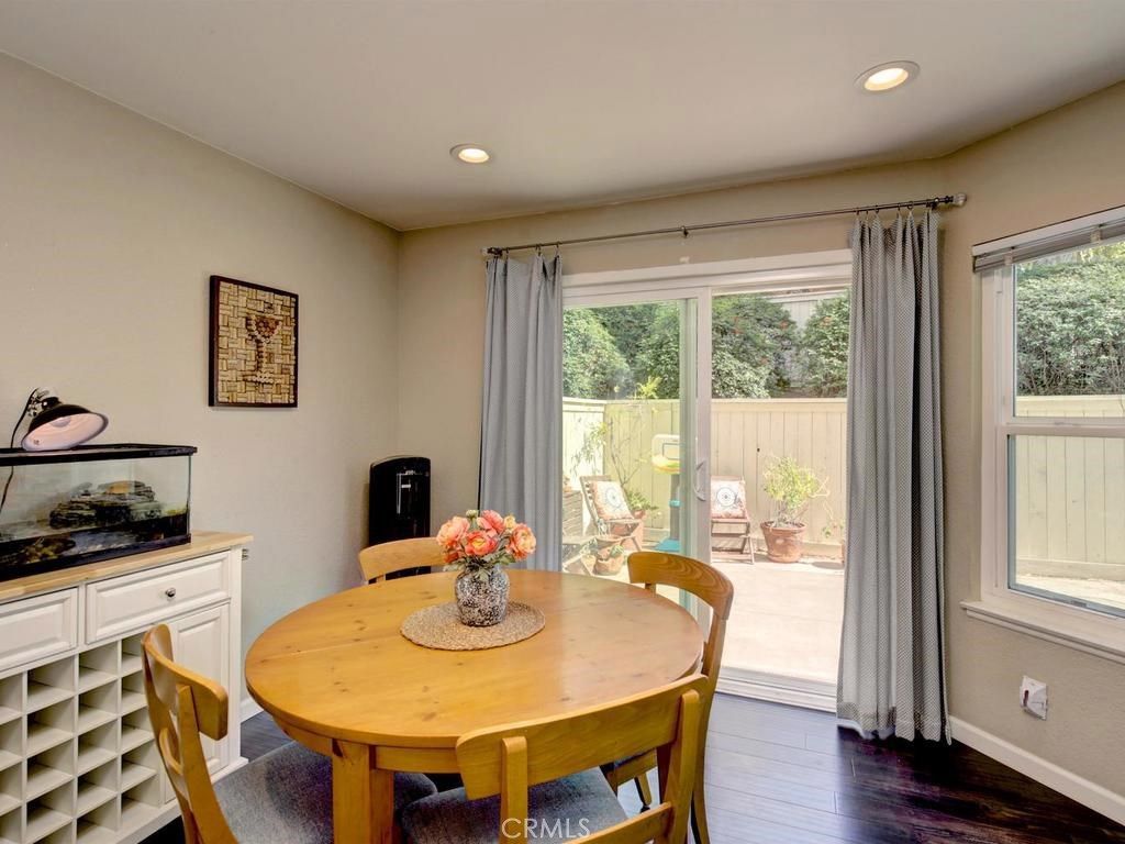 listing image 130727997542198494798