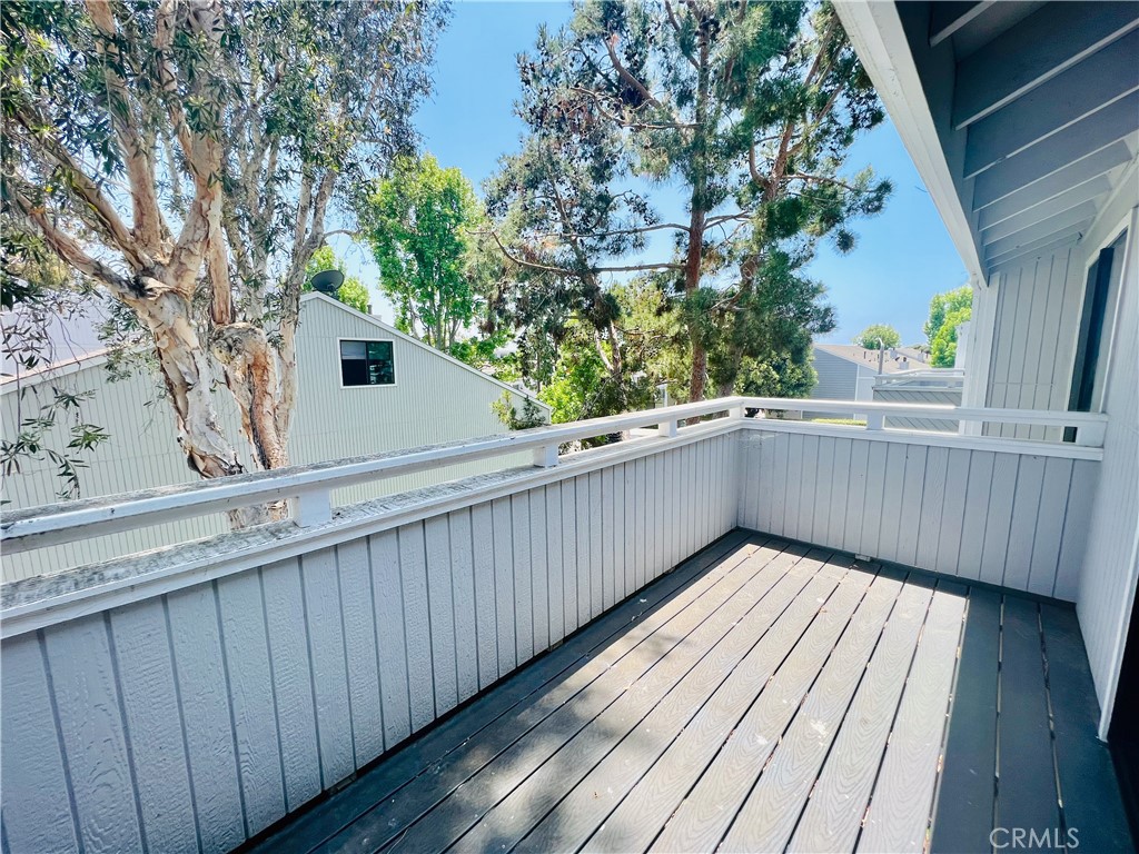 Newport Crest (NEWC) - Residential Lease