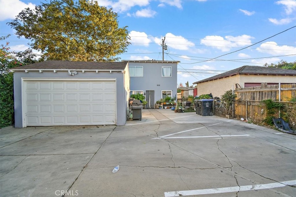 3738 E 53rd Street