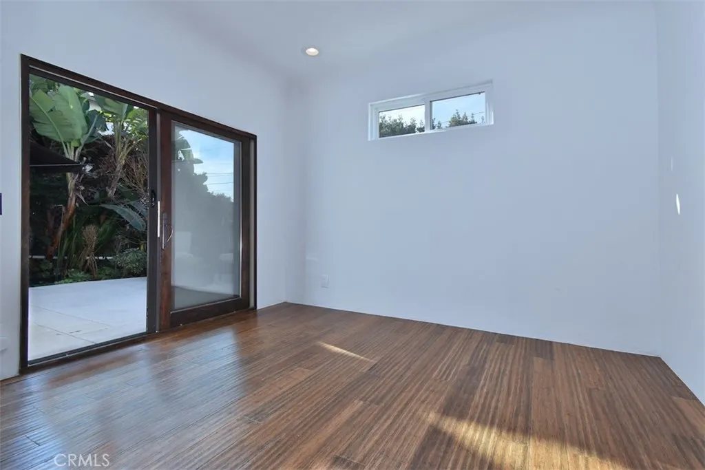 Los Angeles, California 90035, United States, 4 Bedrooms Bedrooms, ,3 BathroomsBathrooms,Residential,Active,21890