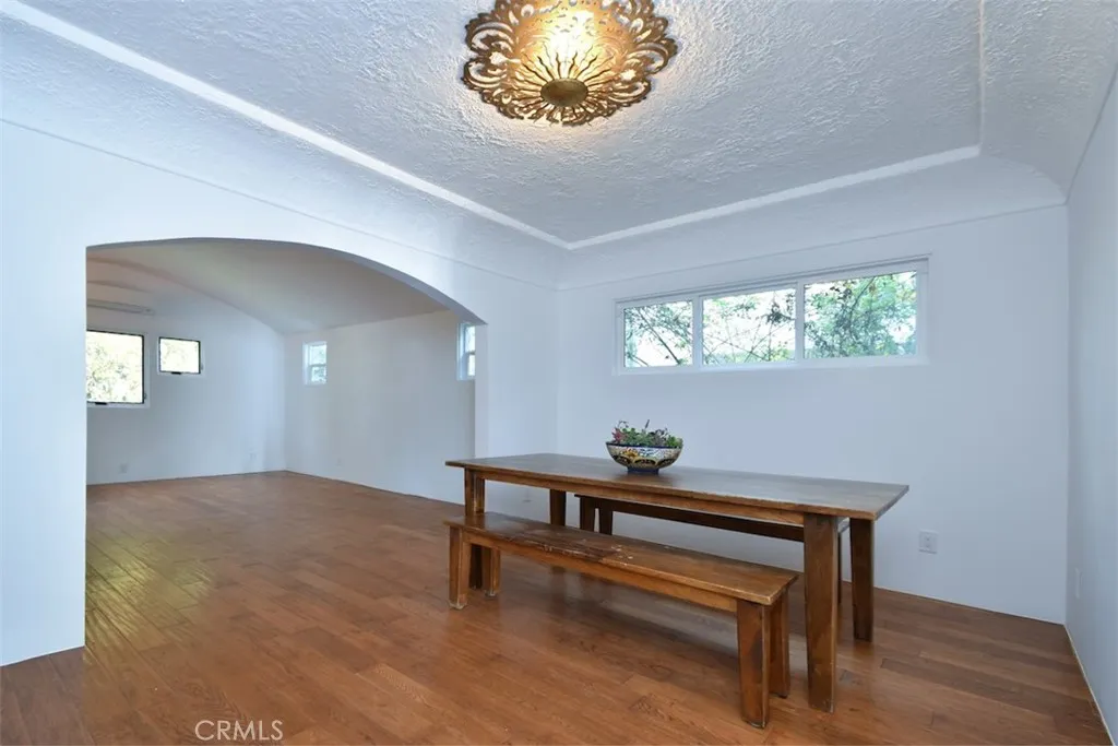 Los Angeles, California 90035, United States, 4 Bedrooms Bedrooms, ,3 BathroomsBathrooms,Residential,Active,21890