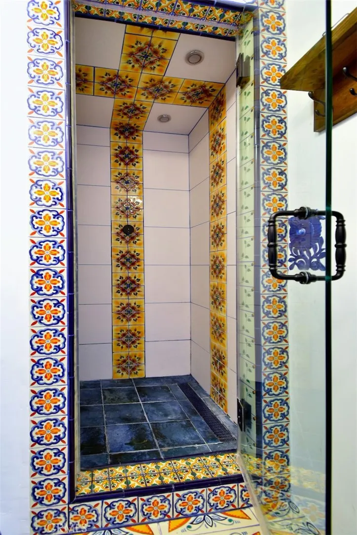 Los Angeles, California 90035, United States, 4 Bedrooms Bedrooms, ,3 BathroomsBathrooms,Residential,Active,21890