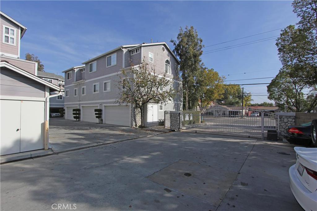 Come and see this remodeled 2 bedroom townhouse in a gated community located in Buena Park. Unit has a patio area and a balcony off a bedroom suite. Hardwood floorings throughout the unit. Beautiful kitchen with updated appliances. Both bedrooms have its own bathroom.2 car attached garage with direct access. Close to shopping, and easy freeway access.