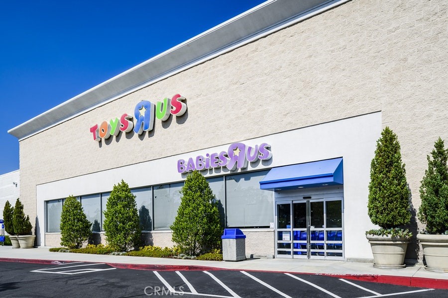 Former Toys R Us and Furniture City in Mission Viejo, CA.
Freestanding Building that is located amongst a group of big box retailers, which include a newly relocated Michaels, Best Buy, Bed Bath & Beyond, Petco, Cost Plus World Market among others.
Unobstructed visibility from Interstate 5 which sees approximately 106,000 vehicles per day.
Exceptional local demographics with 159,900 people living within three miles and earning in excess of $124,000.
One of the top producing Toys R Us locations at $242 per square foot.
Double loading docks.
Please see the attached flyers for more details of the property, surrounding stores in the area, and zoning information.