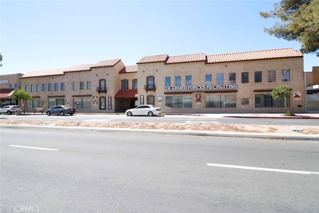 222 E Main Street