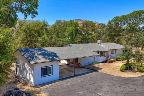 A home in Mariposa