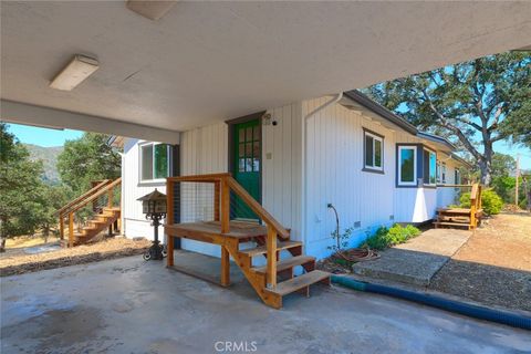 A home in Mariposa