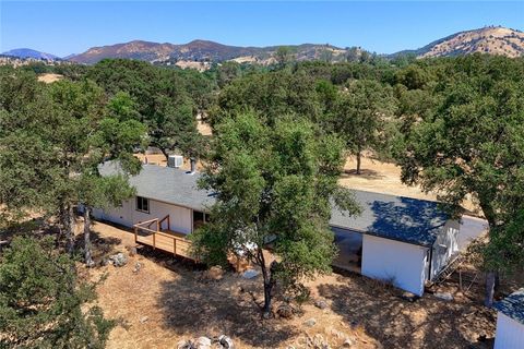 A home in Mariposa