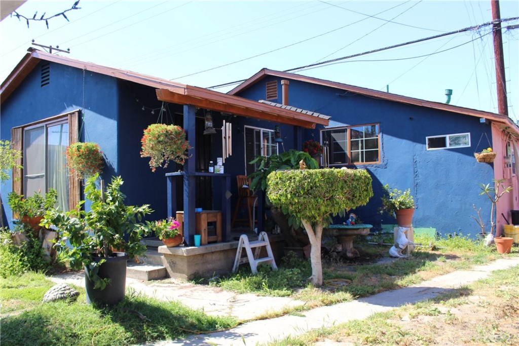 6101 Clara Street