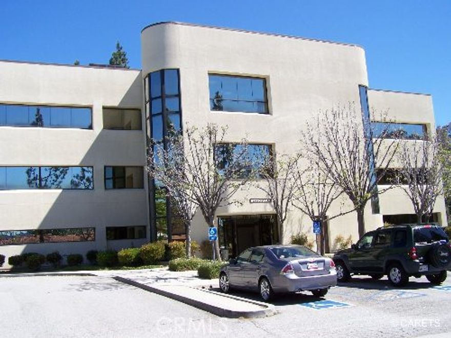 Medical/Dental Office Condo located just steps from the newly remodeled and expanded Simi Valley Hospital. Currently set up with 2 treatment rooms and 1 Private office. This condo has a large reception area, large staff office with lots of file storage possibilities and a fantastic kitchenette/medical supply hall. The condo is located on the third floor with magnificent northern views. This condo is perfect for a single practice operation. Personal and business related items excluded but can be negotiated separately.



Located Steps away from the newly remodeled and expanded Simi Valley Hospital. This property is a corner unit on the 3rd story with fantastic views. Very easy freeway access and centrally located in Simi Valley..  Comments Title: Simi Hills Medical Center.