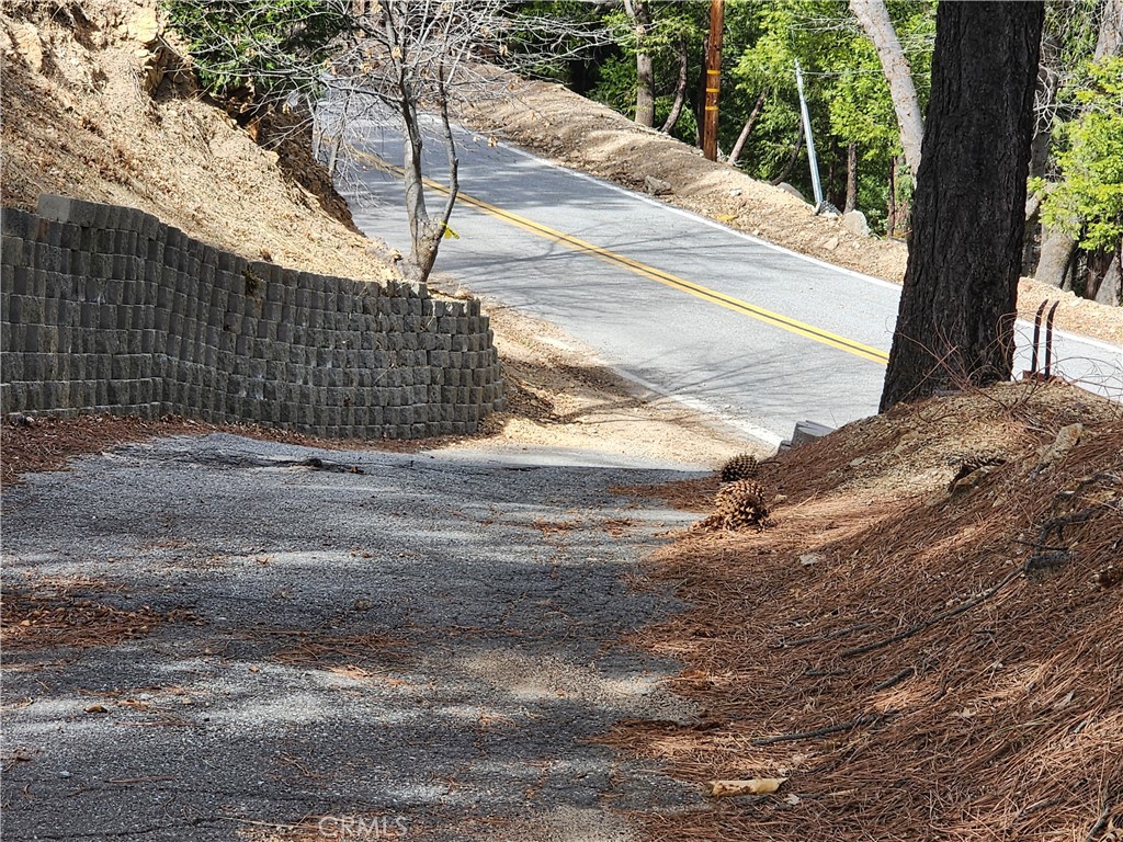 Running Springs (RUSG) - Land