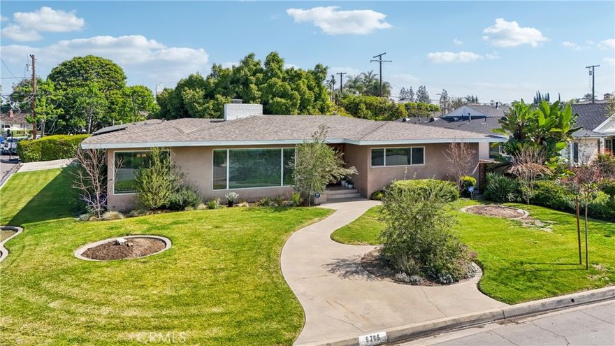 Location Location Location!! Look a this lot size, great potential to grow this home has many interior upgrades lots of open concepts design   3 Bedrooms - 3 Baths  with a Bonus  room  Office/GYM. Ideal for todays multi-gen or ADU It already has the set up for it.