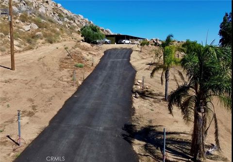 A home in Lake Elsinore