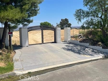 12493 PRESILLA Road