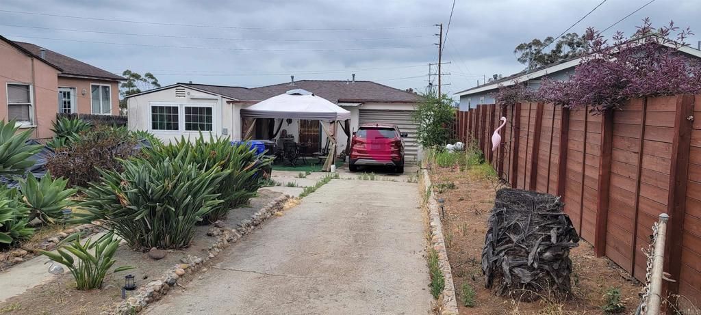 listing image 130729075672102266689