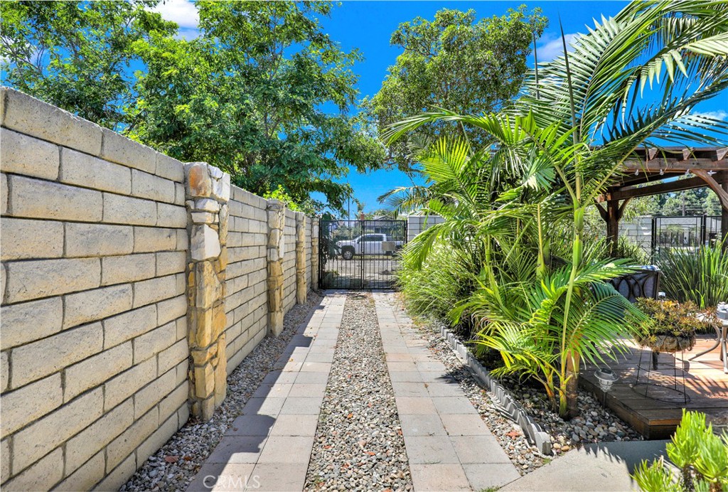 Bolsa Park (BOLS) - Residential