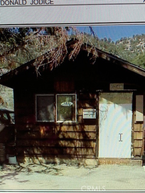 1202 N Hwy 2