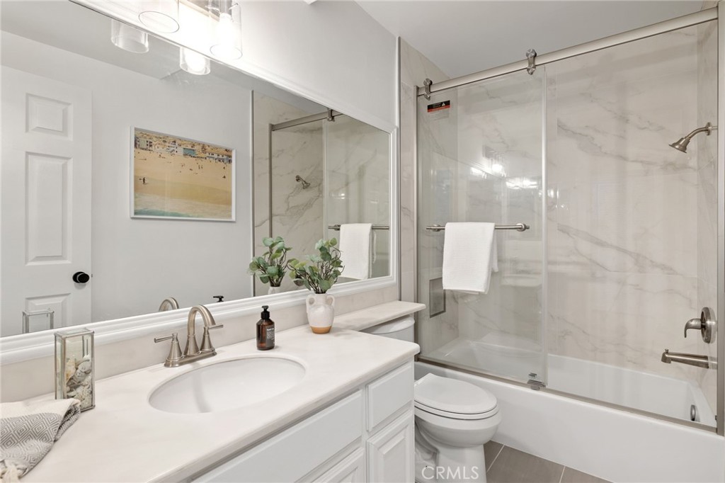 Photo 8 of 22 of 21 Laguna Court townhome