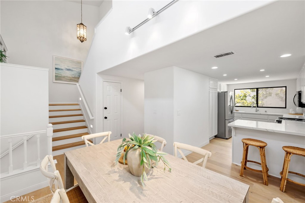 Photo 7 of 22 of 21 Laguna Court townhome