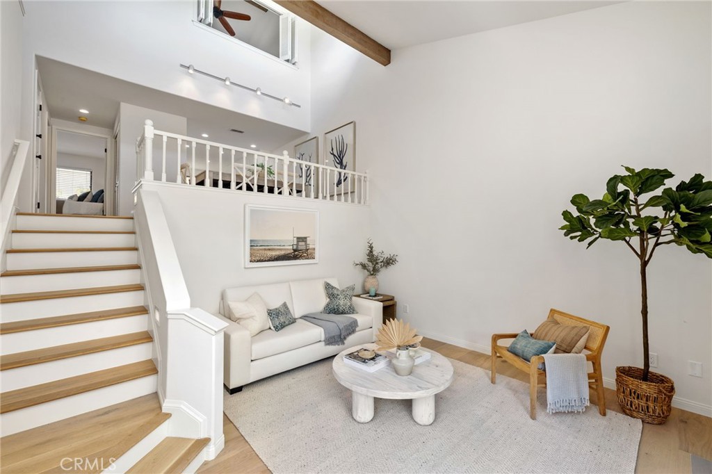 Photo 2 of 22 of 21 Laguna Court townhome