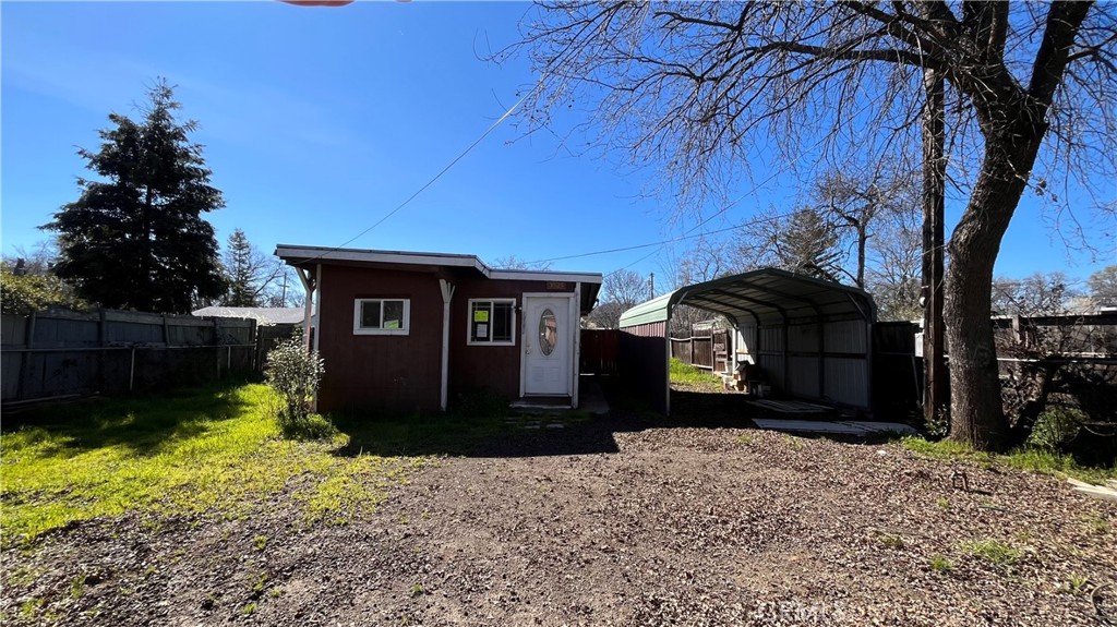 Prime Location & Extra Space - A Must-See in Clearlake! This 2-bedroom, 1-bath home sits on two parcels totaling 0.22 acres, providing a large yard perfect for outdoor entertaining. Located just minutes from the dog park, water park, lake access, health clinic, shops, post office, and more all within walking distance! Whether you're looking for a full-time residence, vacation getaway, or investment opportunity, this property offers both convenience and potential. Don't miss out on this well-located home in the heart of Clearlake!