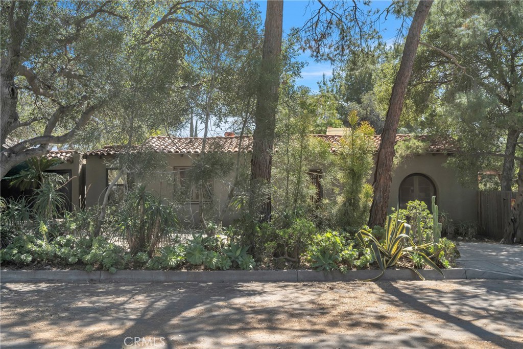 Properties 3 978 Kent Street