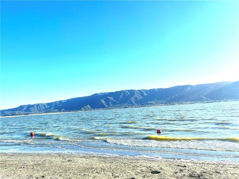 A home in Lake Elsinore