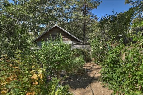 A home in Crestline