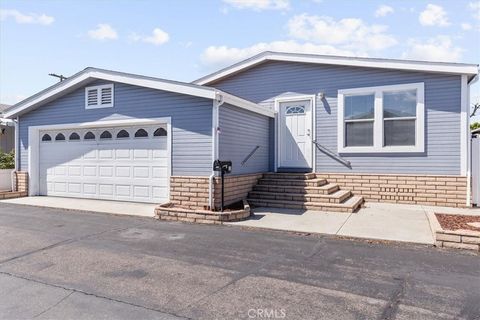 9080 Bloomfield Avenue 11 Cypress CA 90630