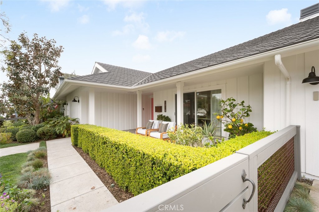 1419 Santiago Drive