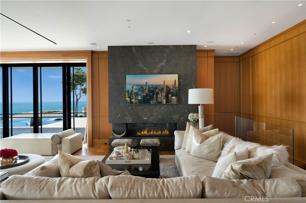 The Strand at Headlands (STRN) - Residential