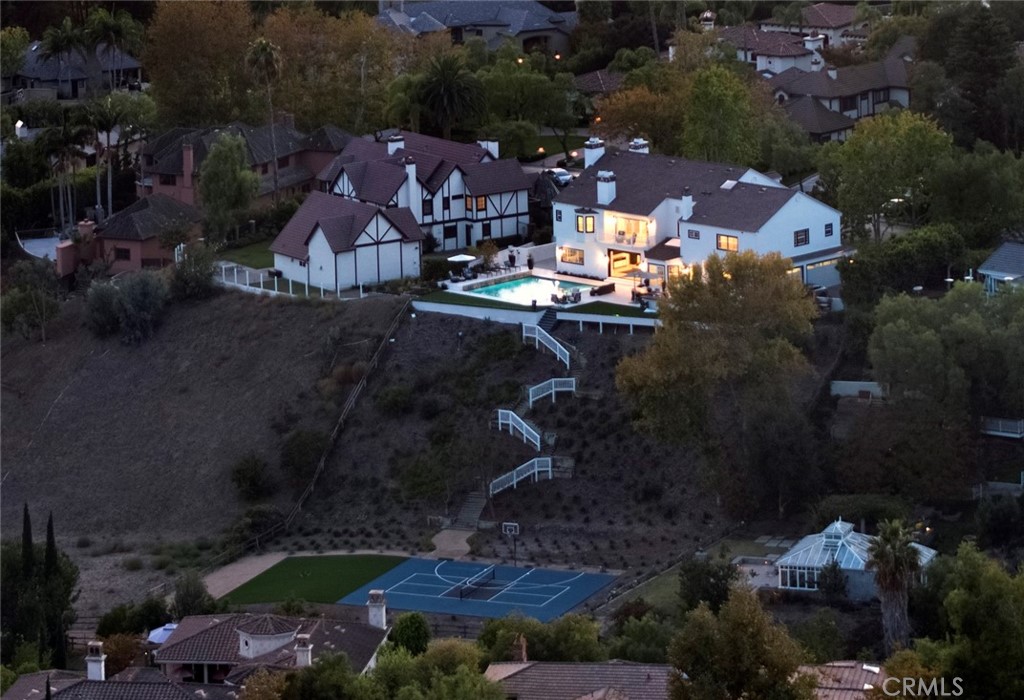 Hunt Club (HC) - Residential